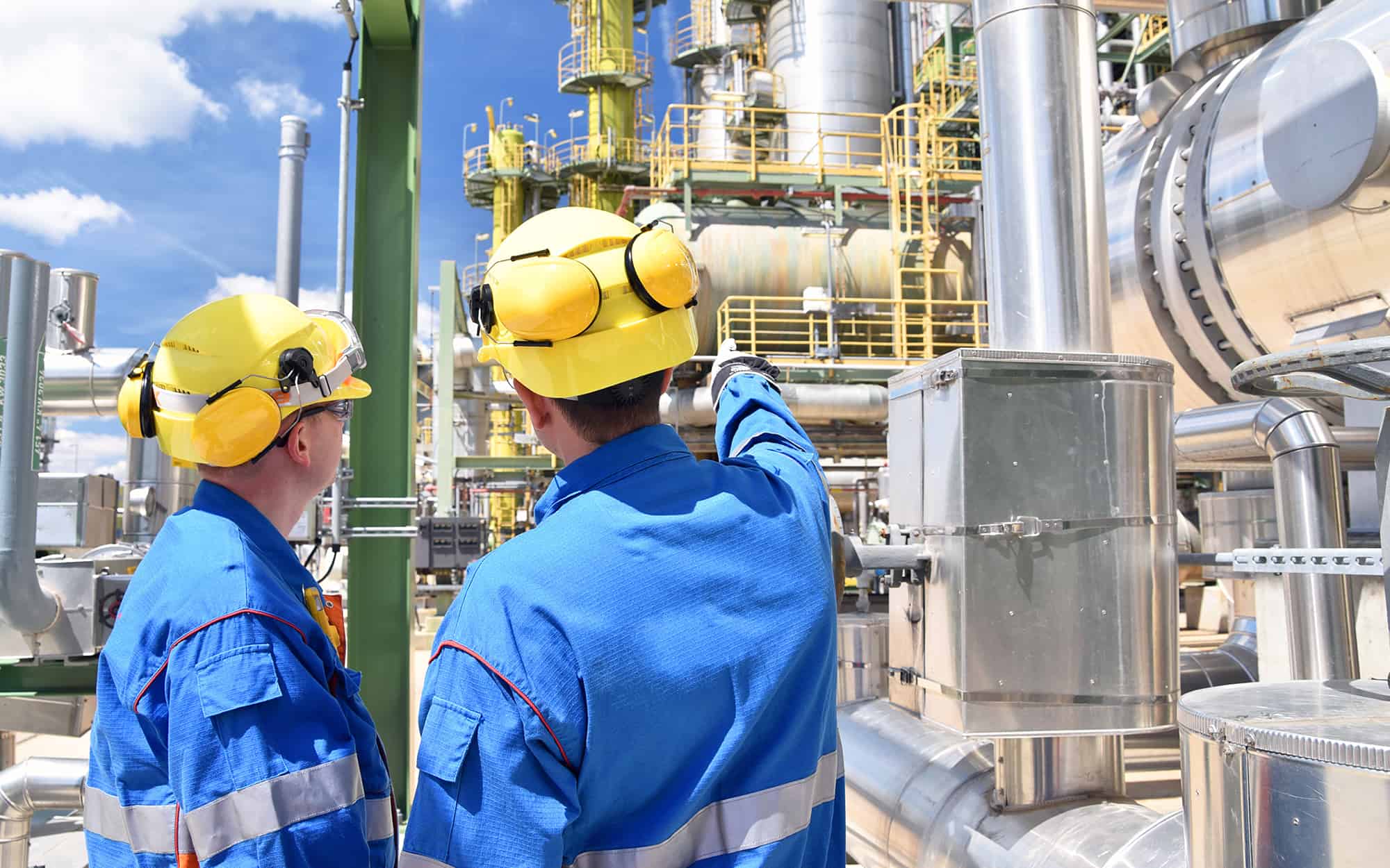 Industrial refining heavy bottoms